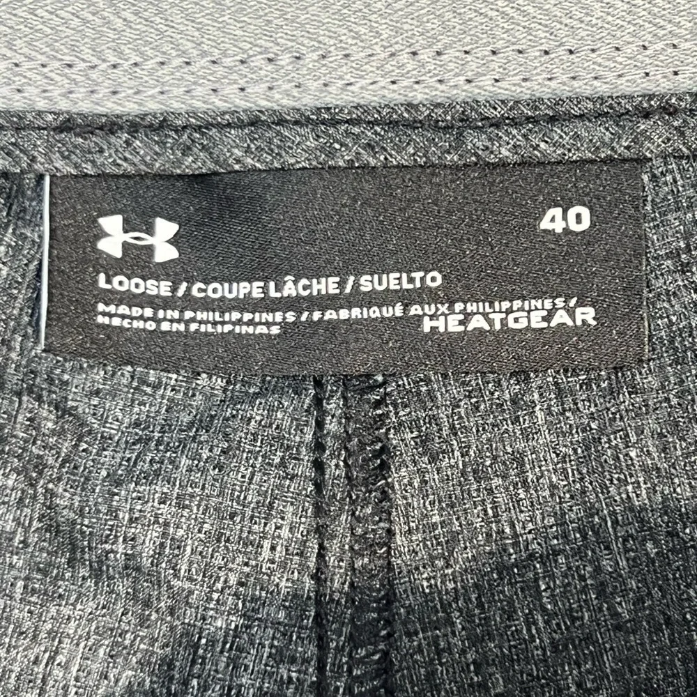 Under Armour Heat Gear Dark Gray Training Shorts Mens size 40